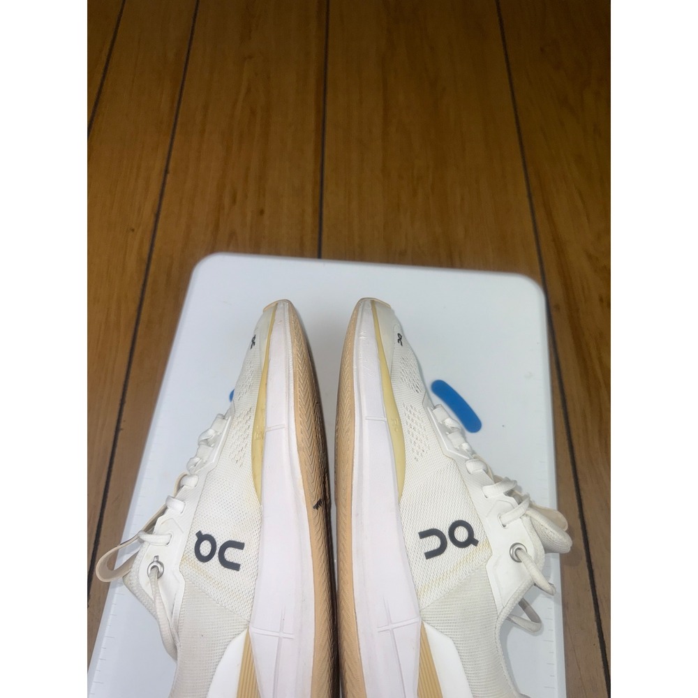 On Roger Pro Cloudswift Athletic Tennis Shoes Womens US 9.5 White - Picture 6 of 16